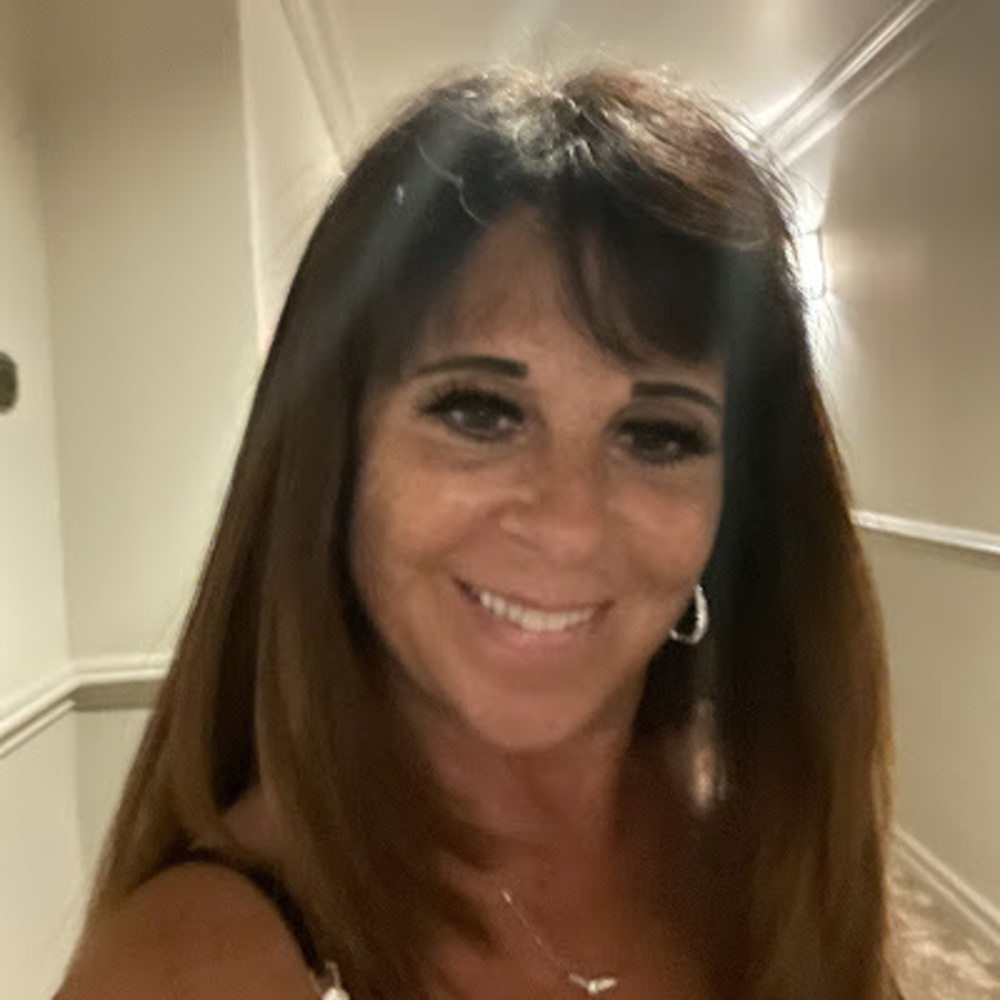 Meet your Posher, Lori